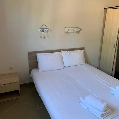 펜션 Beachfront Paradise *